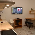Lara Downtown Apartment
