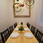 Cheerful And Cozy 2 Bedrooms 2 Bathrooms Apartment With Top Location