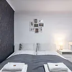 Amazing Flat Opera