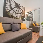 Timeless Apartment With Free Private Parking