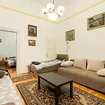 Rakoczi Apartman
