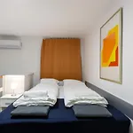 Iris Central Apartment In A Pedestrian Zone