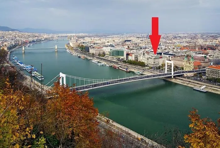 Monolit Budapest Center Guesthouse