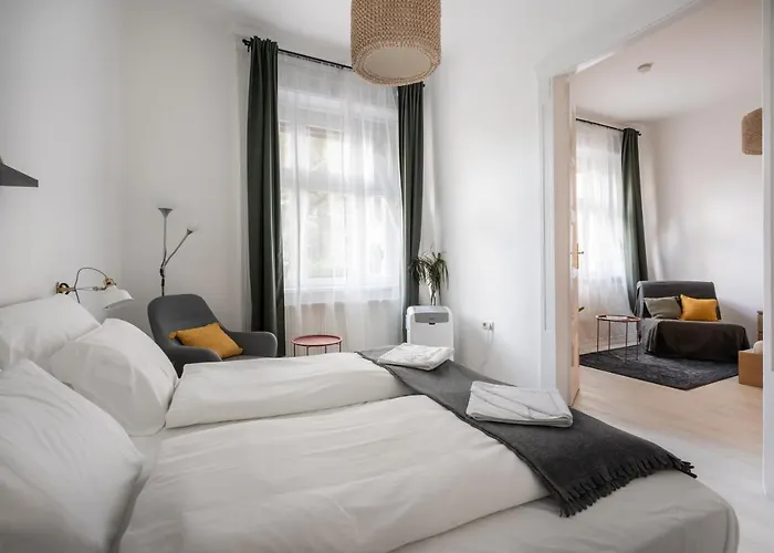 Gellert Mountain Apartment