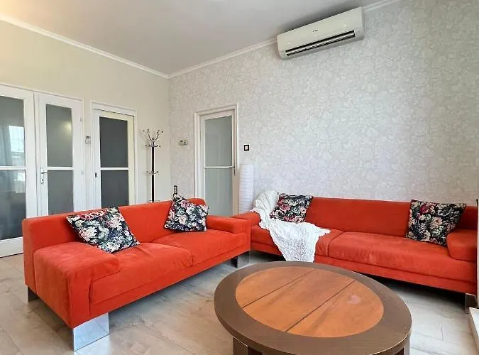 Madach Square Apartment