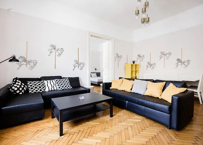 Downtown Circus Apartment
