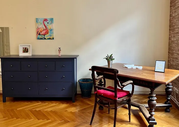 Zen Hostel By Central Market