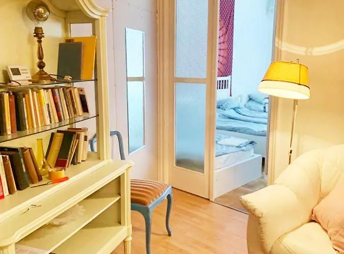 Cargo Rooms And Apartment