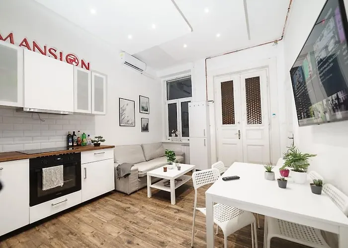 Cityscape Budget Apartments Garay