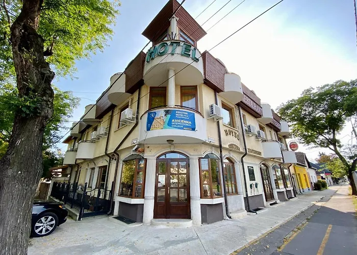 Cinkota Residence