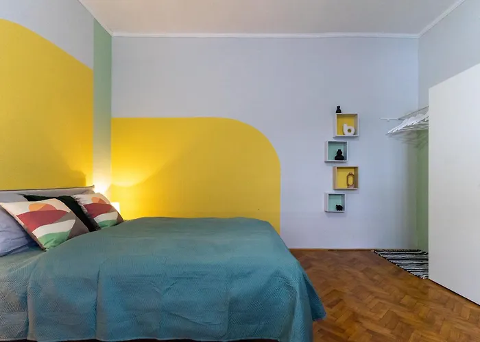 Poli24 Apartment