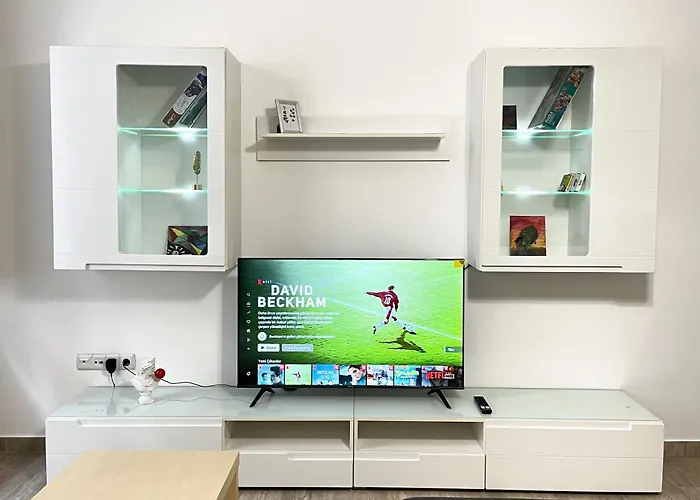Majestic Residency - 3 Bedrooms Apartment
