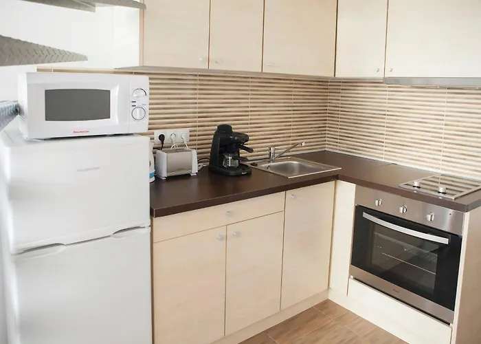 Downtown Apartment Csengery 10