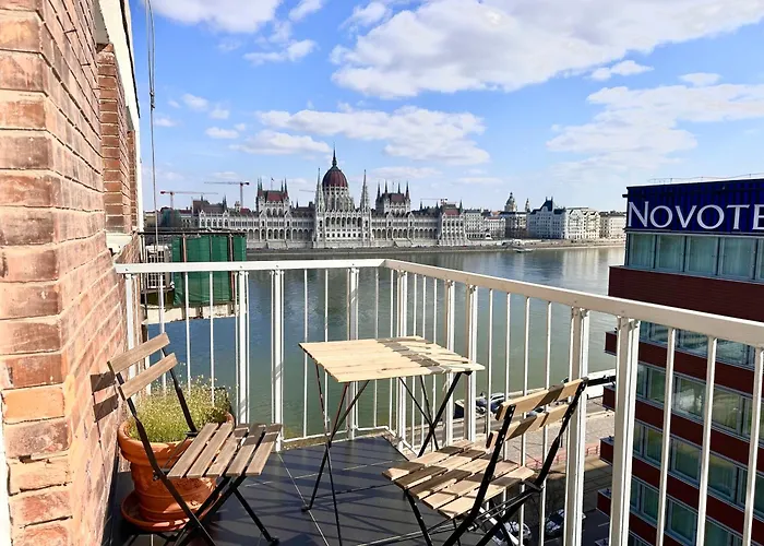 Riverside Luxury Panorama Home - Smarttv, Fastwifi