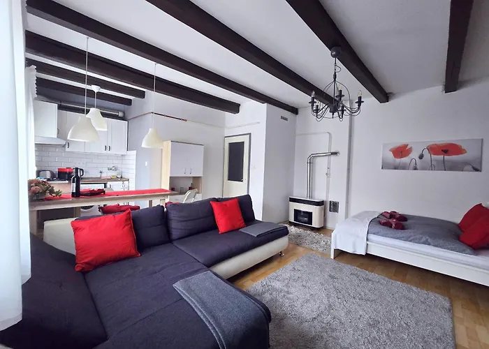 Cozy Nest Hideaway