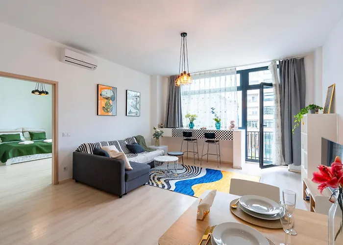 Designer Modern Home By Buda Castle With Stunning Matthias Church View