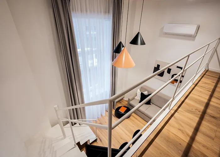K22 - Kertesz Cozy Retreat - Best Location By Bqa