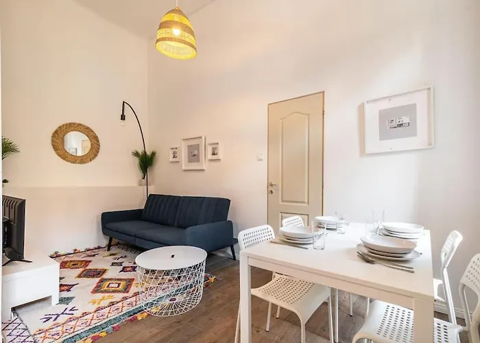 Westend Prime Location Apartment