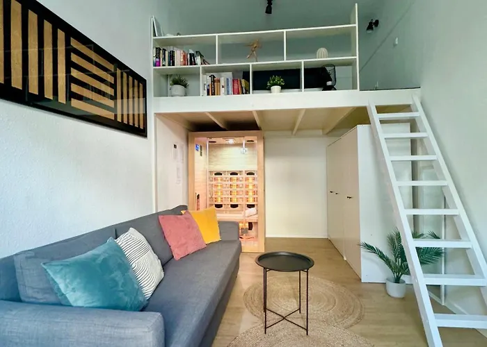 Lovely And Relaxing Home With Amazing Sauna & Free Garage
