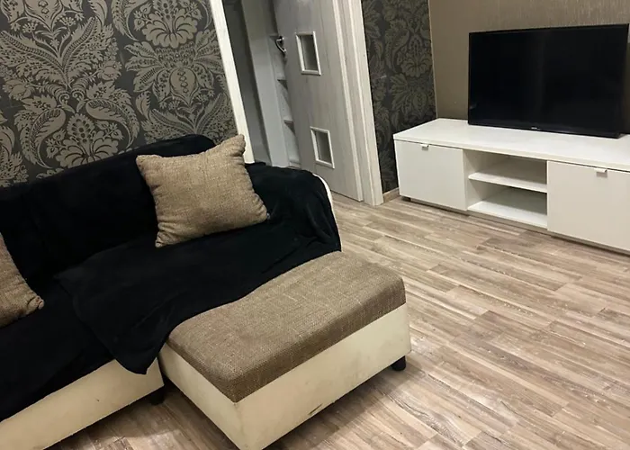 Fashion Street Luxury Apartment