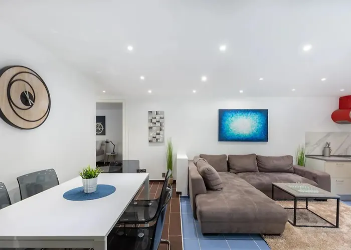 Wellness Private Space In Gozdu With Jacuzzi In Cbd