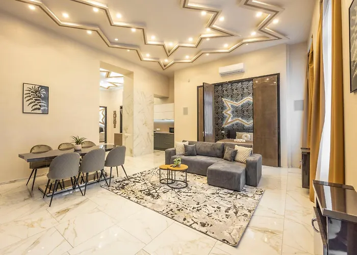 Extravagant & Modern Grand Suite In The Center Of Budapest
