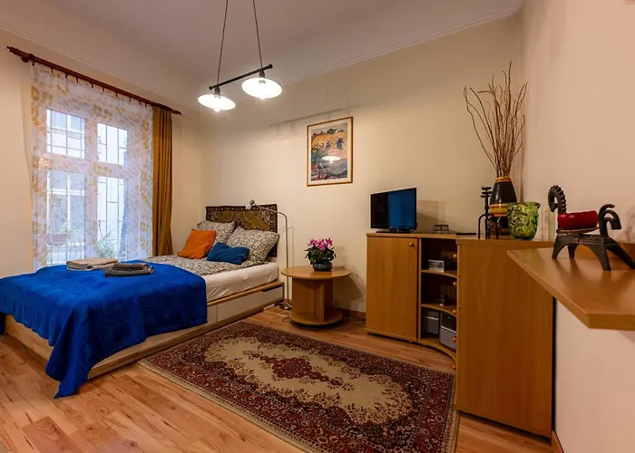 A Quiet Studio In The Heart Of The City