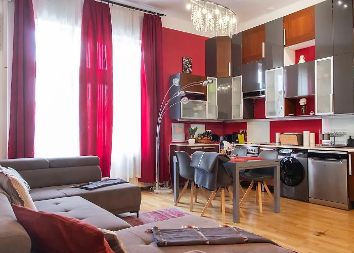 Millenaris Apartment
