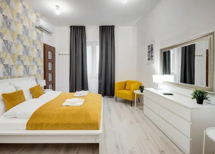 Cozy New Studio With Air-Conditioning