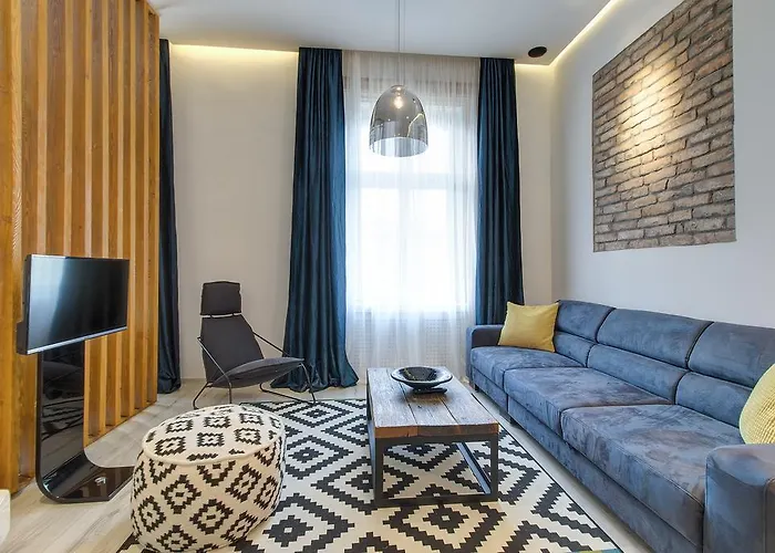 Luxury Apartment By Hi5 -Andrassy Suite