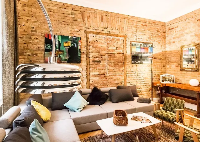 Urbana Hipster Downtown Budapest