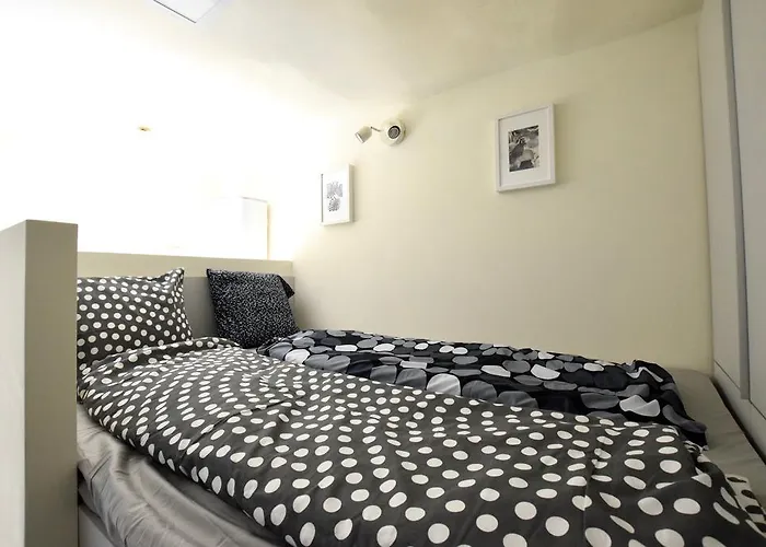 Budget Apartment By Hi5 - Krudy Street