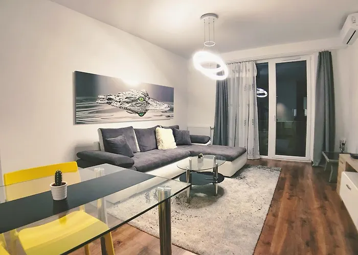 Sunflower Apartment
