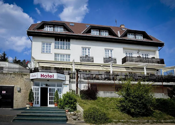 Budai Hotel