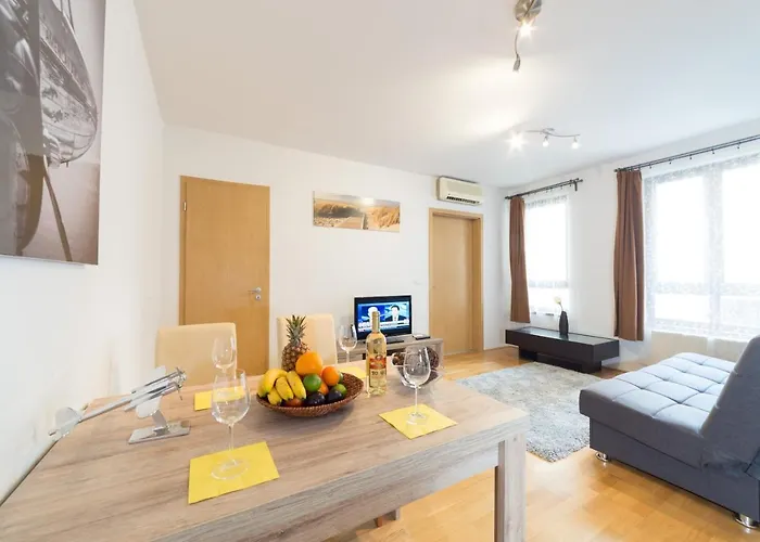 Hollo Apartments