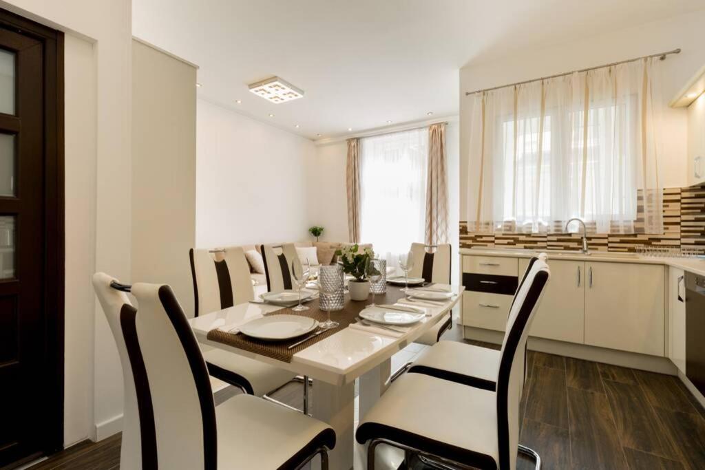 Eiffel Palace Luxury Dream 1 Apartamento *