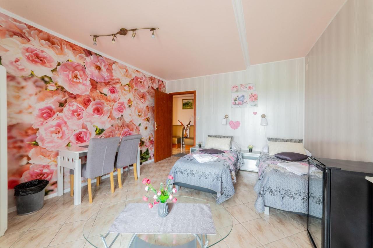 Le Rose Hotel