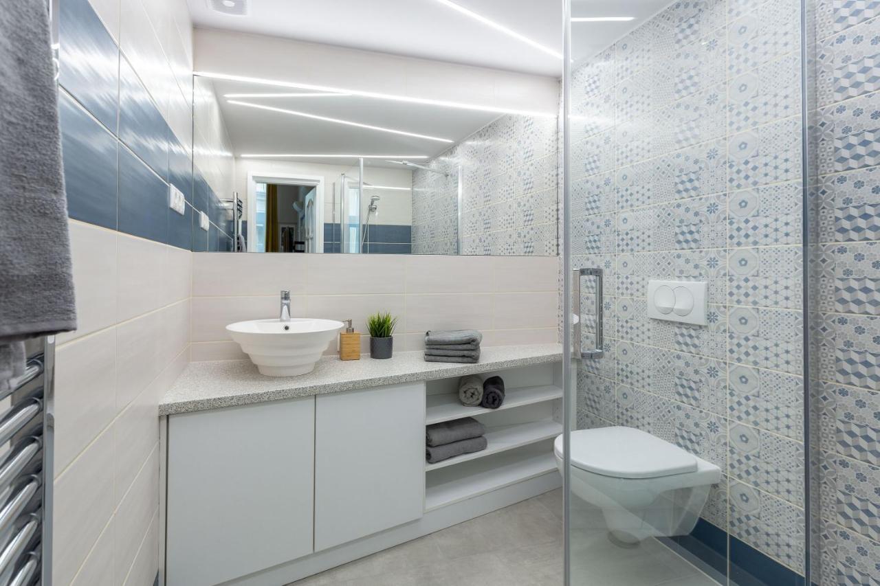 Luxury Central Next To The Fashion Str. Apartamento Budapest
