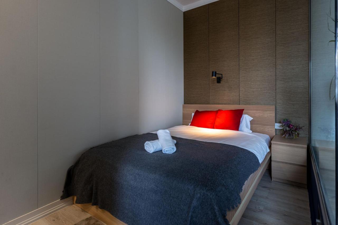 Panoramic Comfort In The Luxurious District! *