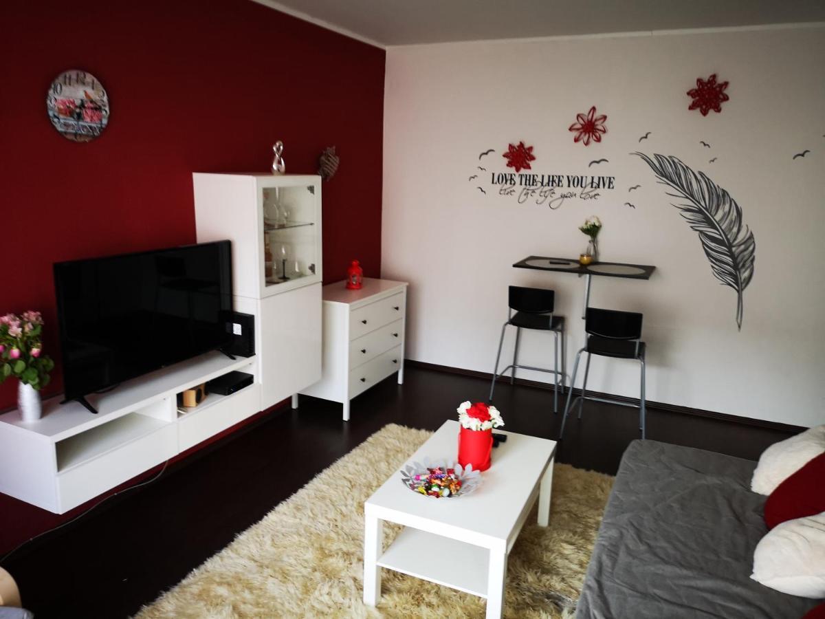 Erdokeruelo Apartman Apartment