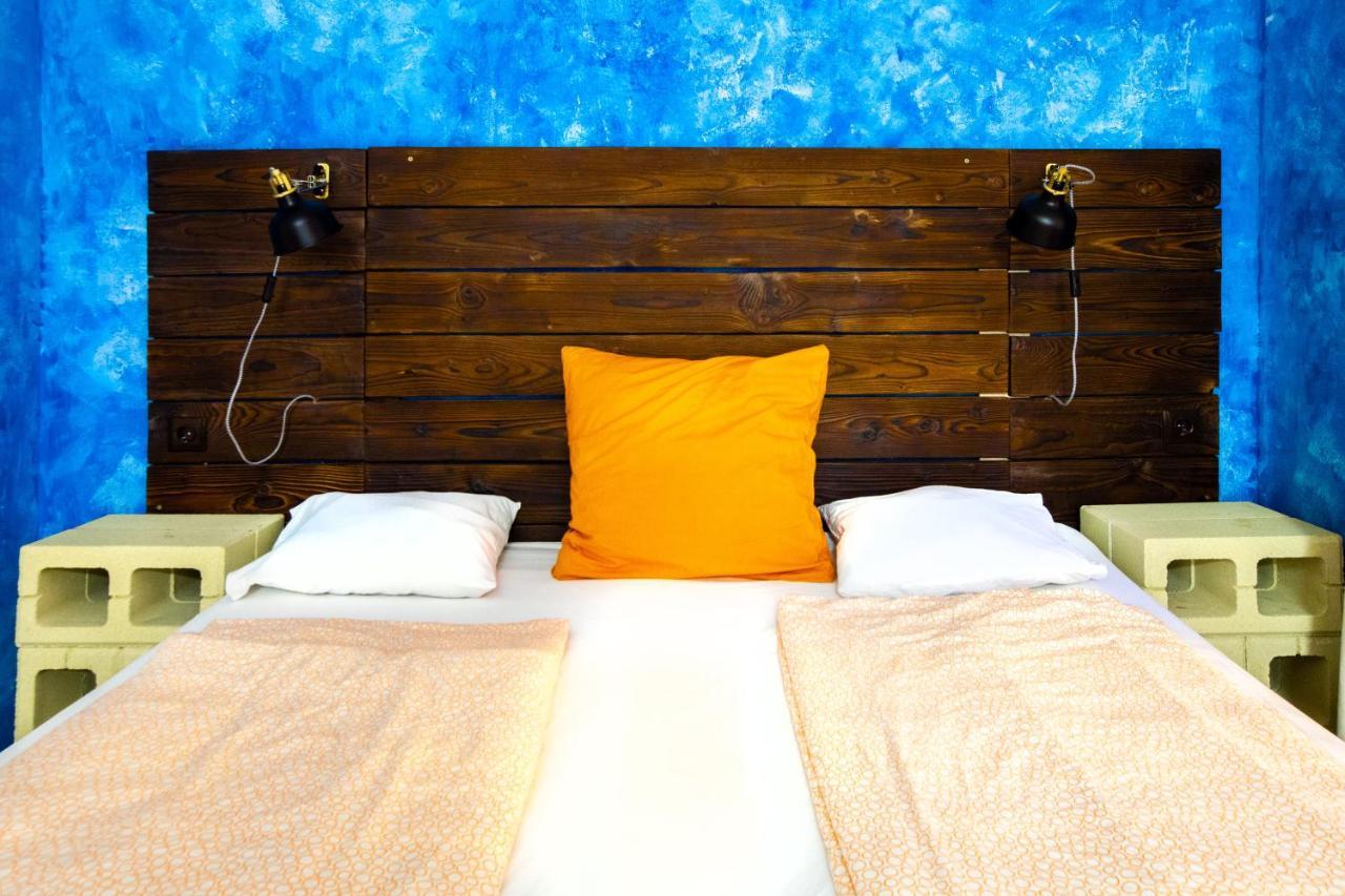 Hedonist Lodge