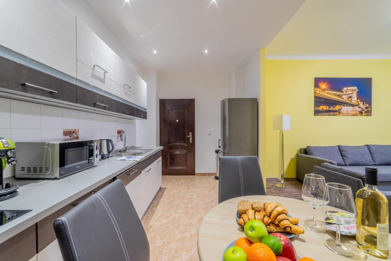 Fillér Classy Apartman Apartamento *