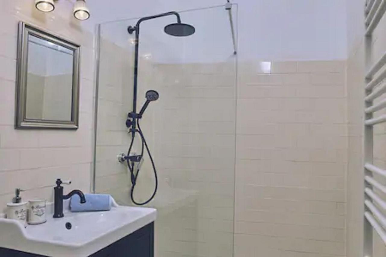 Apartment Dfive New Stylish Lux At The Centre Budapest