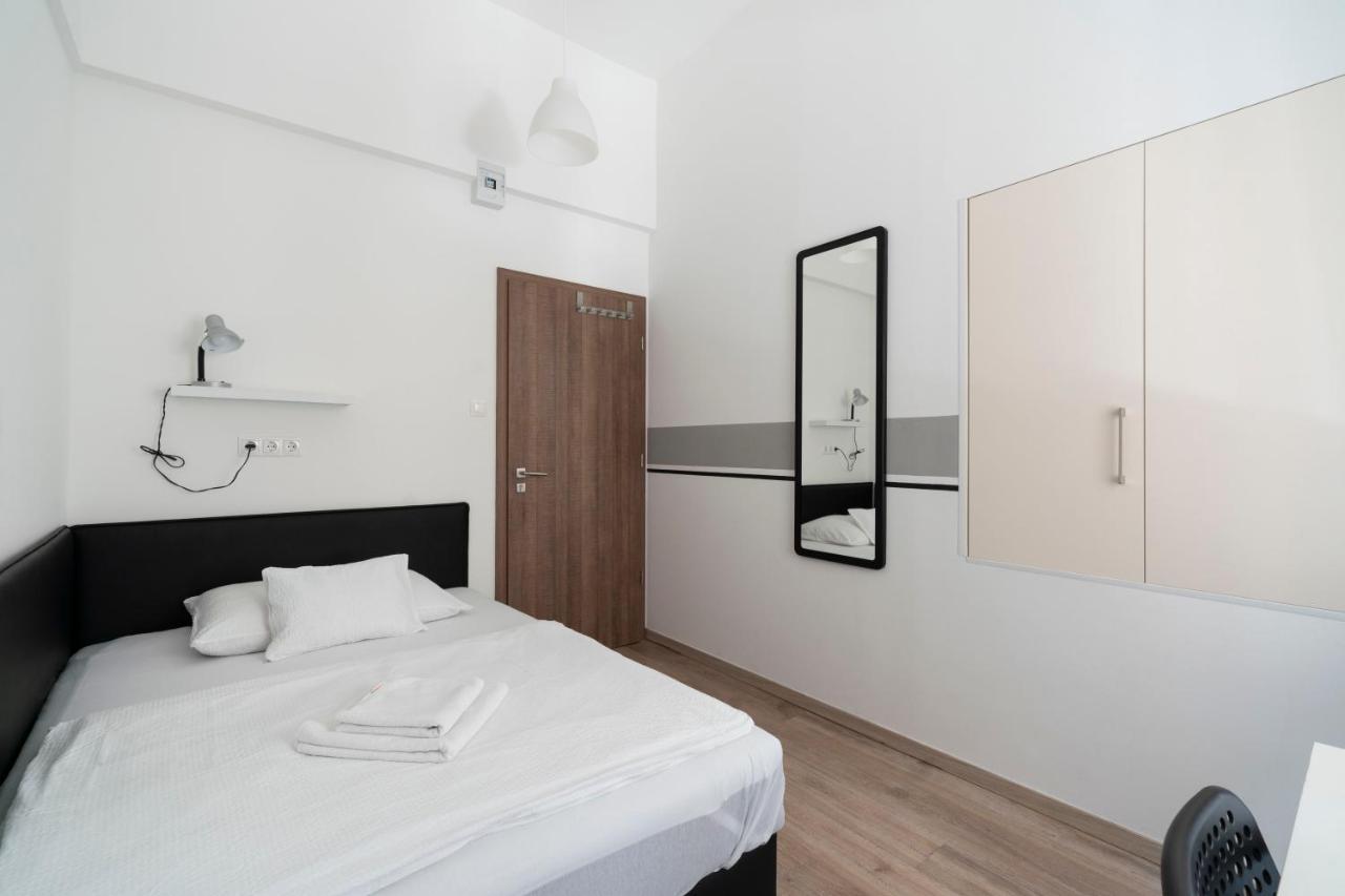 Capsule hotel Vajda 15 *