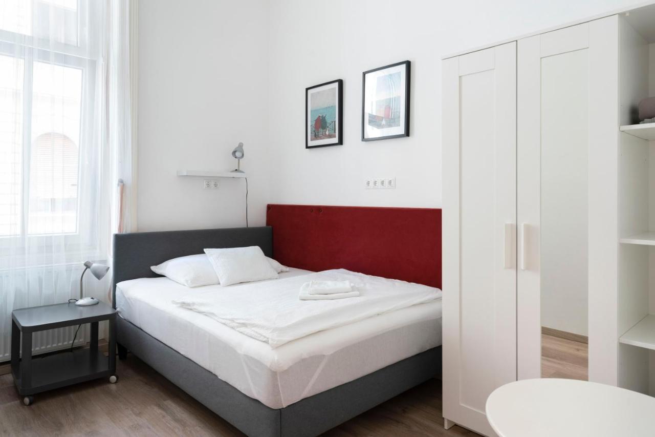 Vajda 15 * Budapest