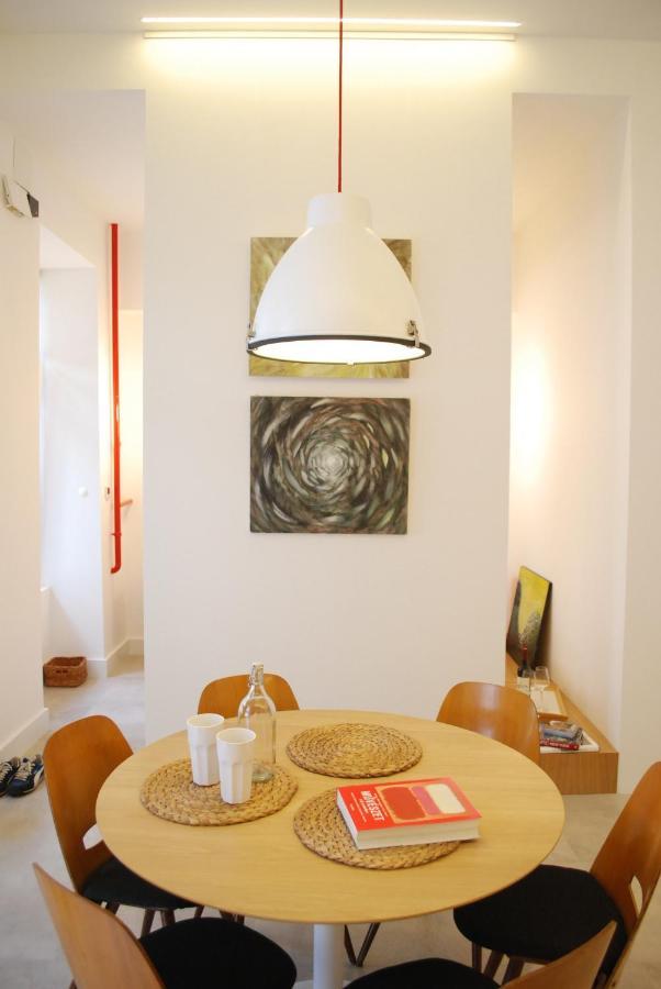 Stylish In The Center With Air Conditioning Apartamento *