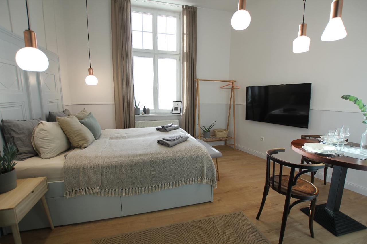 Classy Deák Square Apartahotel Budapest