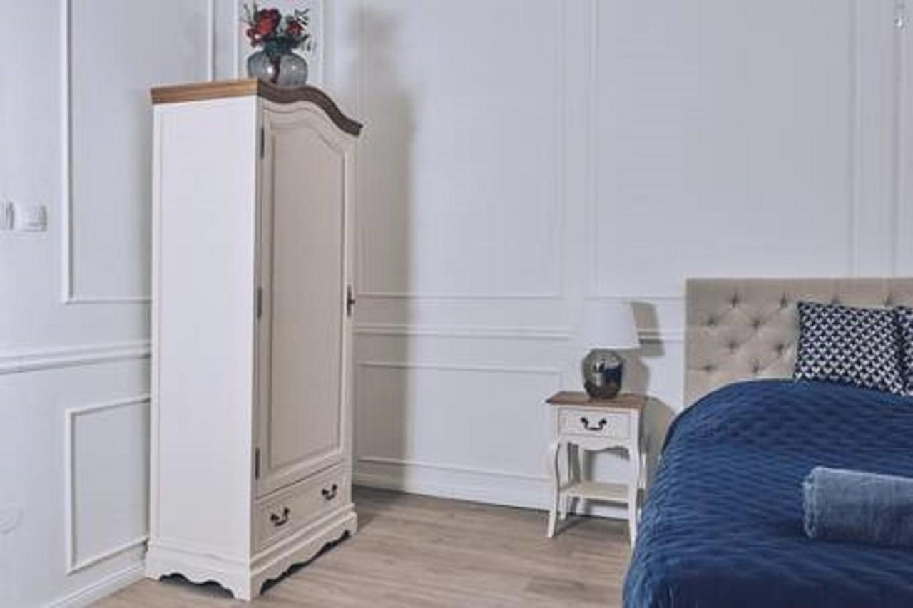 Dfive New Stylish Lux At The Centre Apartment *