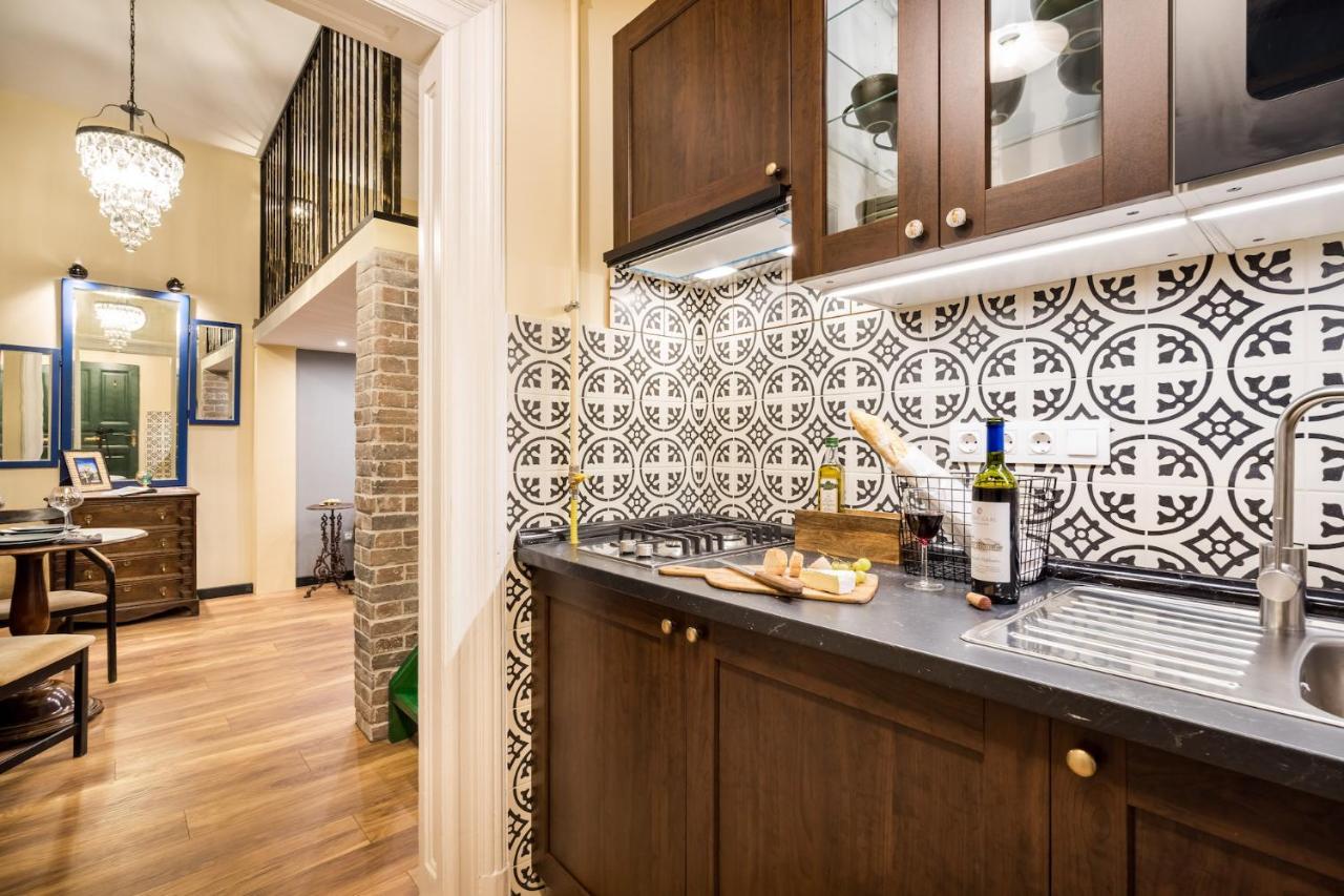 Unique & Stylish - Of Traveler In Center Budapest