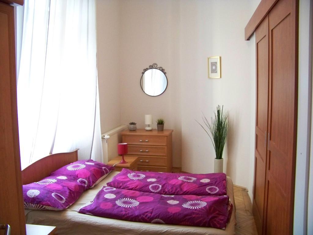 Hostal Animation *